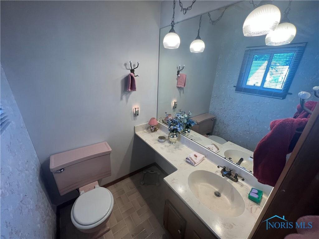 Image for MINIMUM BID AUCTION $29,000! 254 Knower St