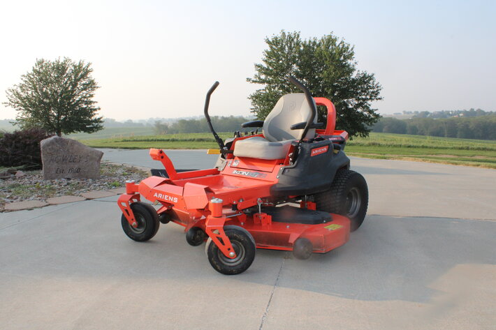 Image for Jim and Twyla Rowley Living Estate Auction