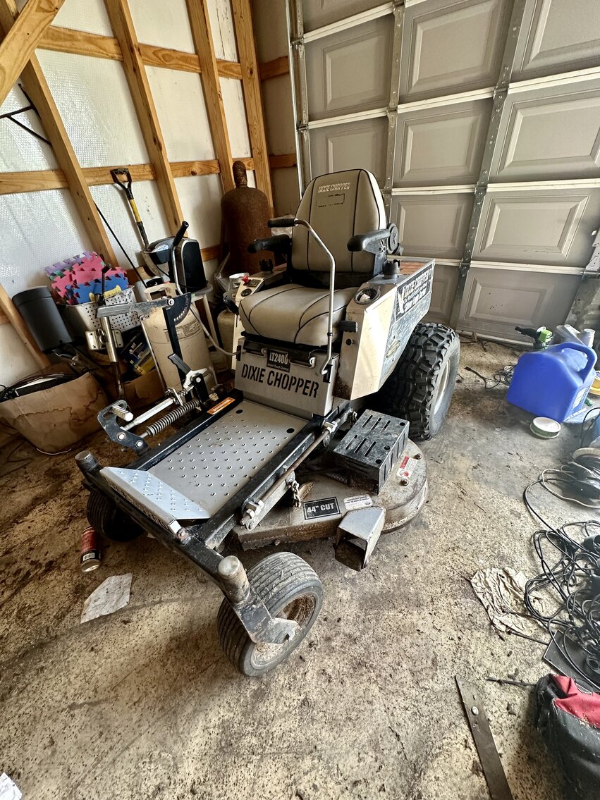 Image for Smithland 3 Bed 2 Bath & Personal Property