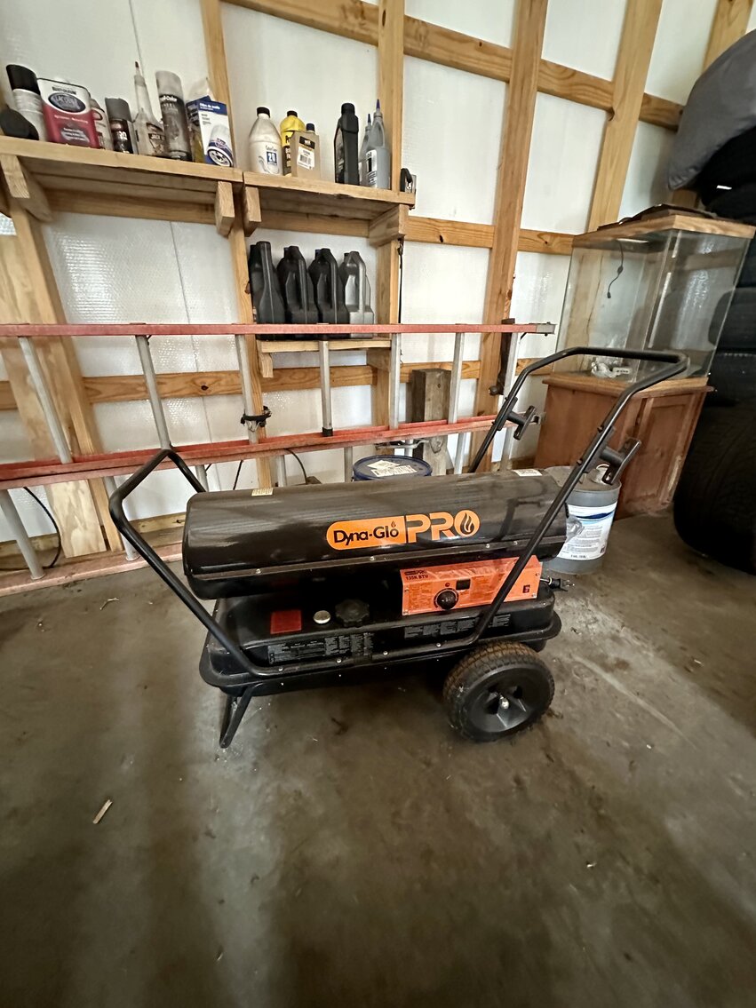 Image for Smithland 3 Bed 2 Bath & Personal Property