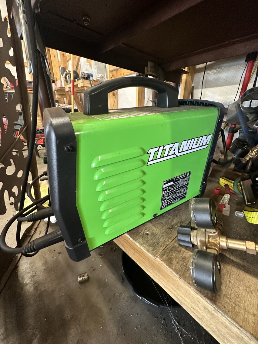 Image for Smithland 3 Bed 2 Bath & Personal Property