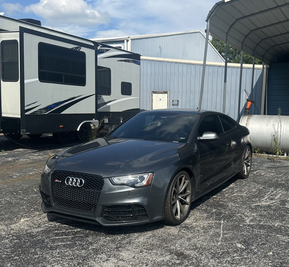 Image for Smithland 3 Bed 2 Bath & Personal Property