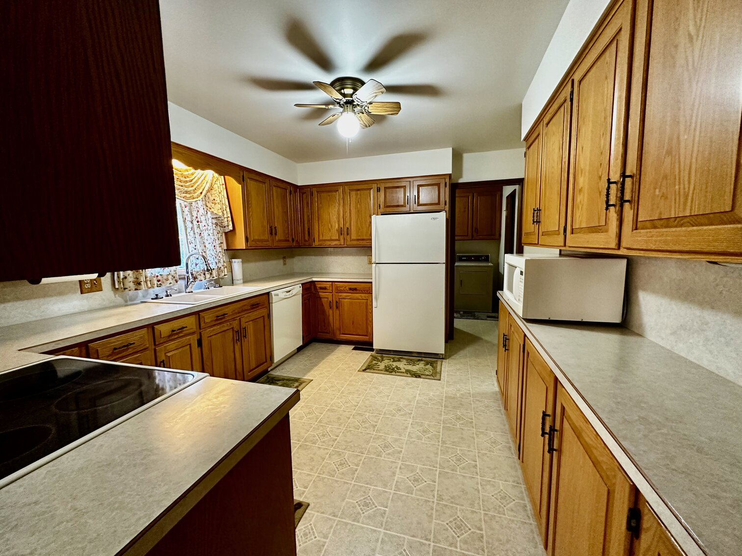 Image for Immaculate 3 BR/3.5 BA Brick Home w/Finished Walk-Out Basement Only Minutes from JMU & I-81--- Belmont Estates