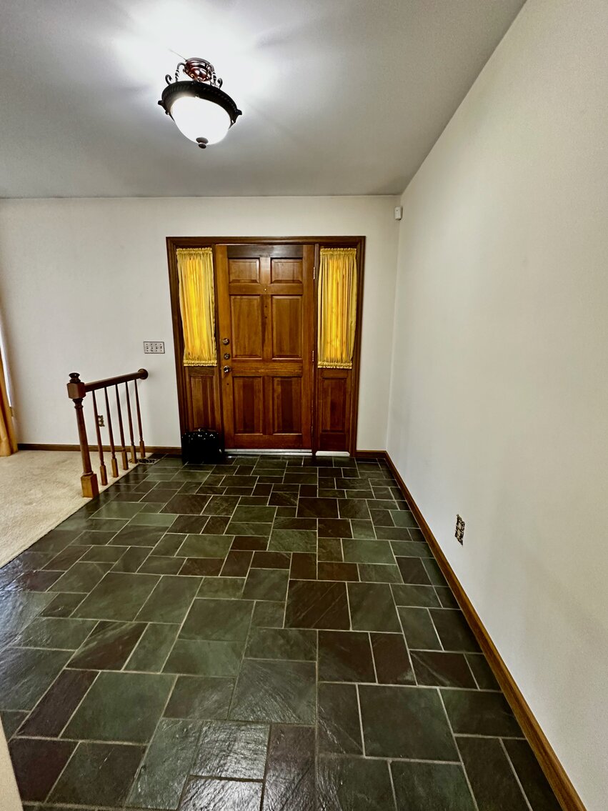 Image for Immaculate 3 BR/3.5 BA Brick Home w/Finished Walk-Out Basement Only Minutes from JMU & I-81--- Belmont Estates