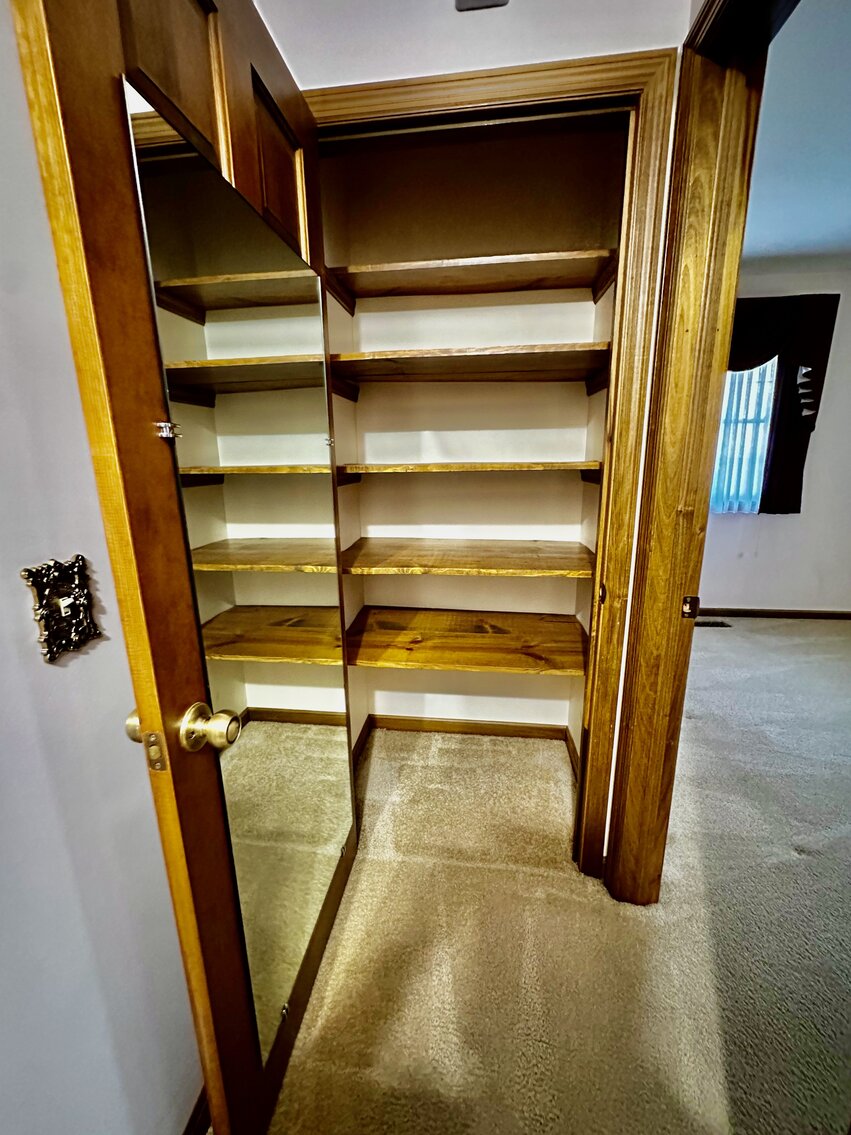 Image for Immaculate 3 BR/3.5 BA Brick Home w/Finished Walk-Out Basement Only Minutes from JMU & I-81--- Belmont Estates