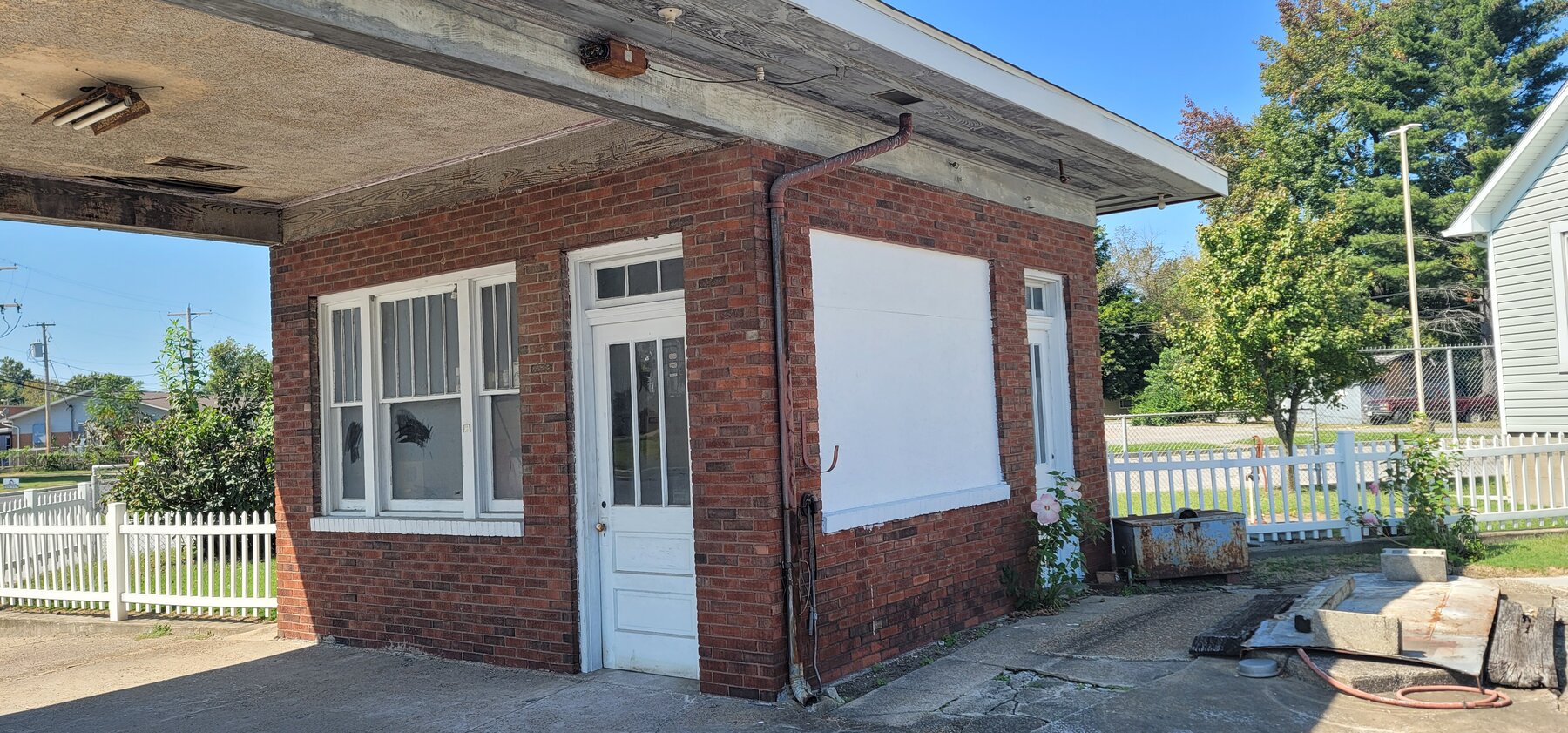 Image for 3-Bedroom, 2-Bathroom Online Only Real Estate