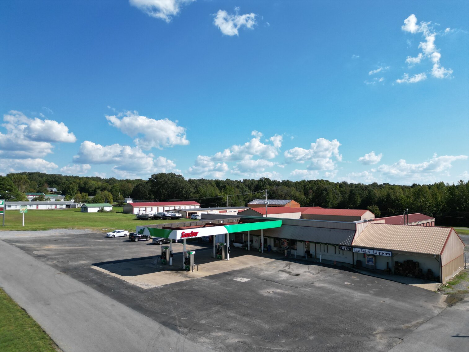 Image for Sinclair Convenience Store & Lake Barkley Liquors Auction