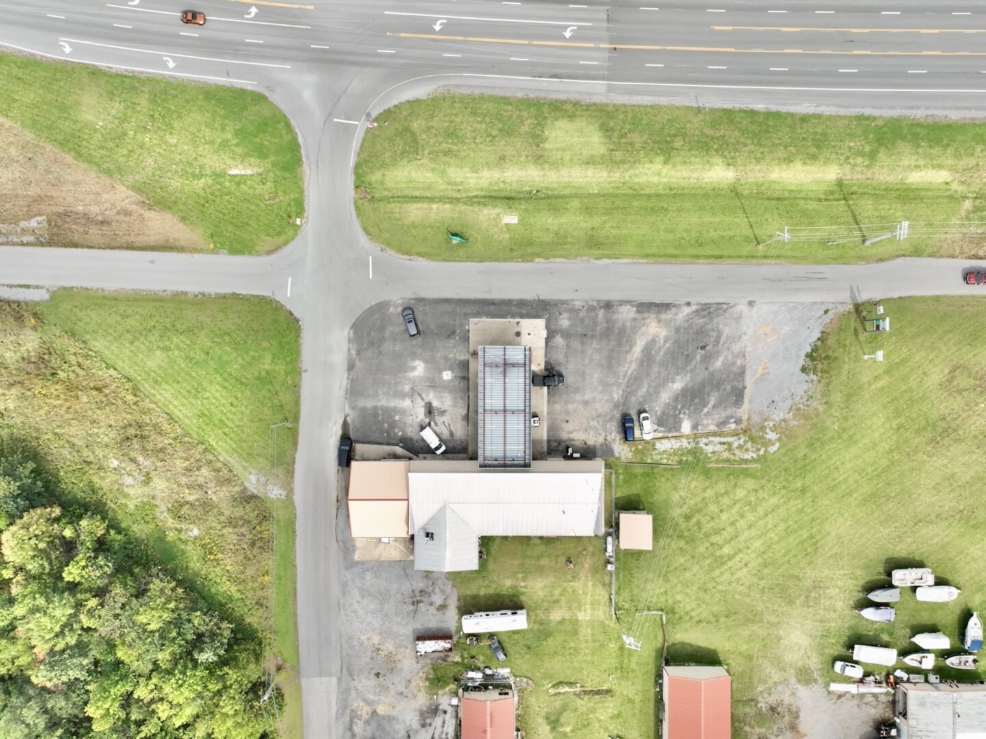 Image for Sinclair Convenience Store & Lake Barkley Liquors Auction