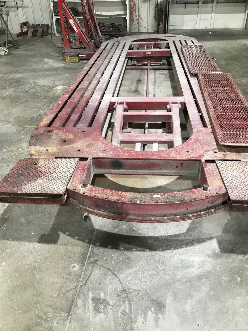 WV Autobody Shop Liquidation Paint Booth, Frame Machine