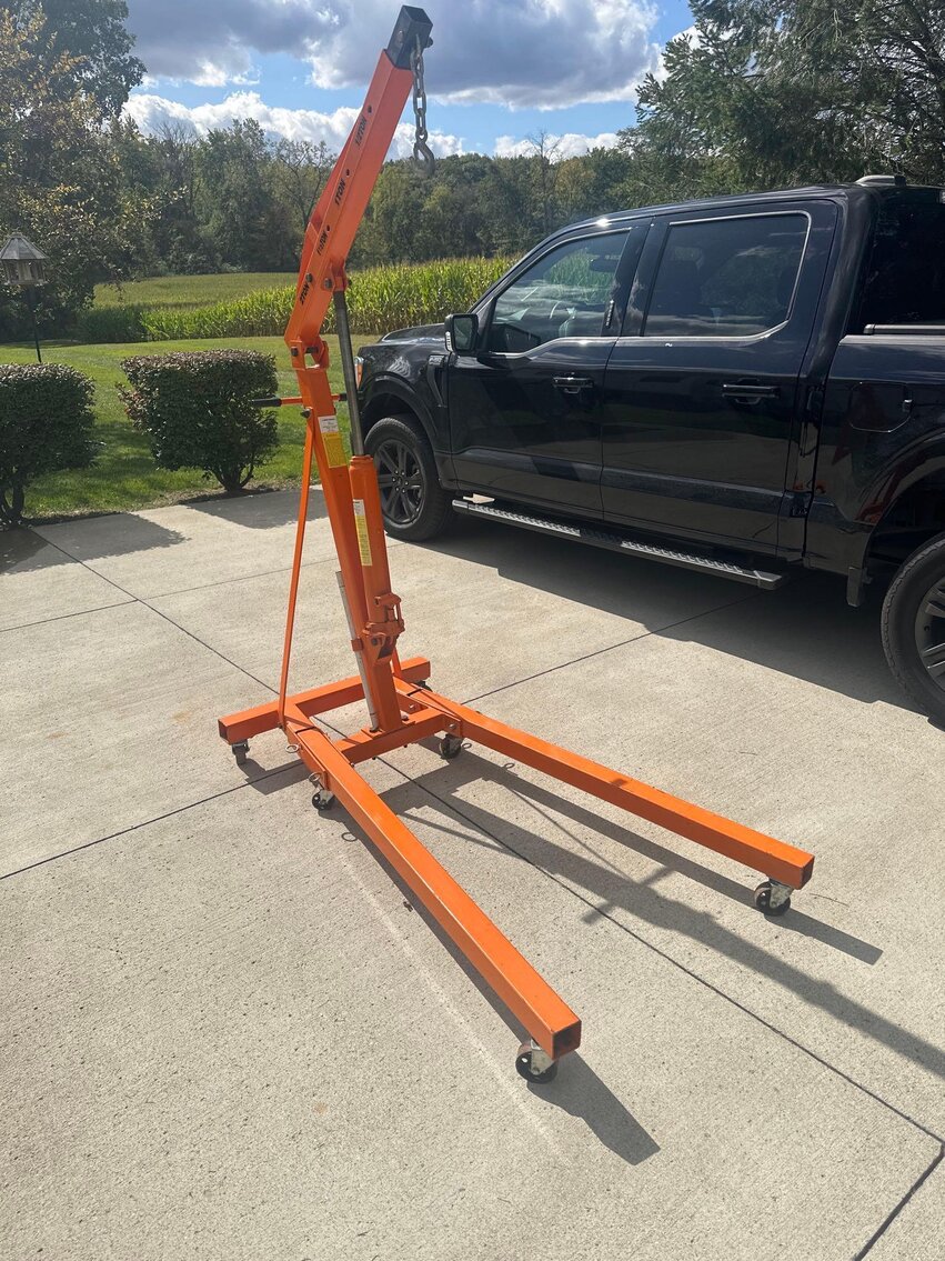 Image for (Whitehouse OH) Furniture, Memorabilia Jewelry, Prints, Stone, Decor (Weckerly)