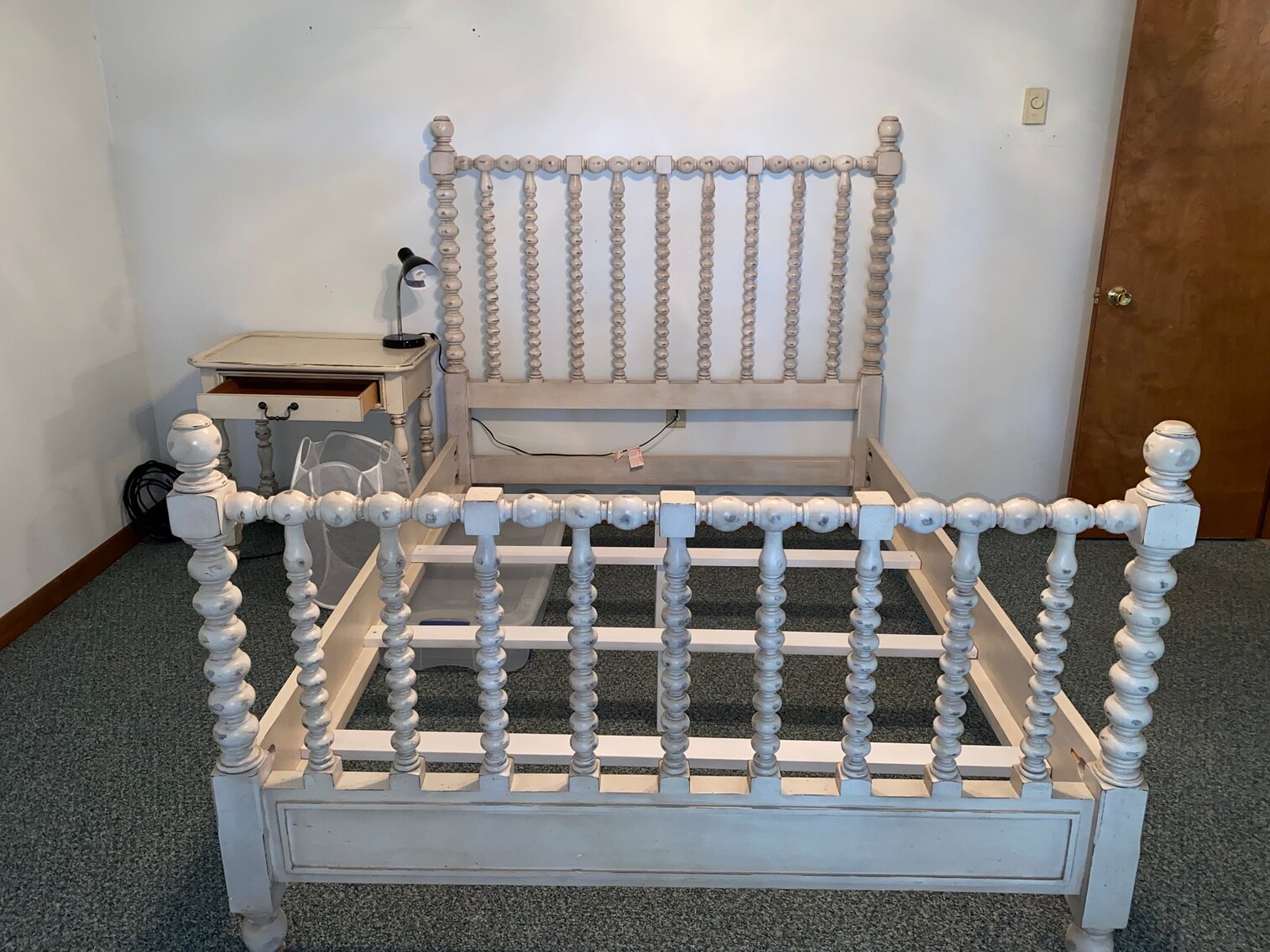 Bruceton Mills, WV Online Estate Auction; Quality Furnishings