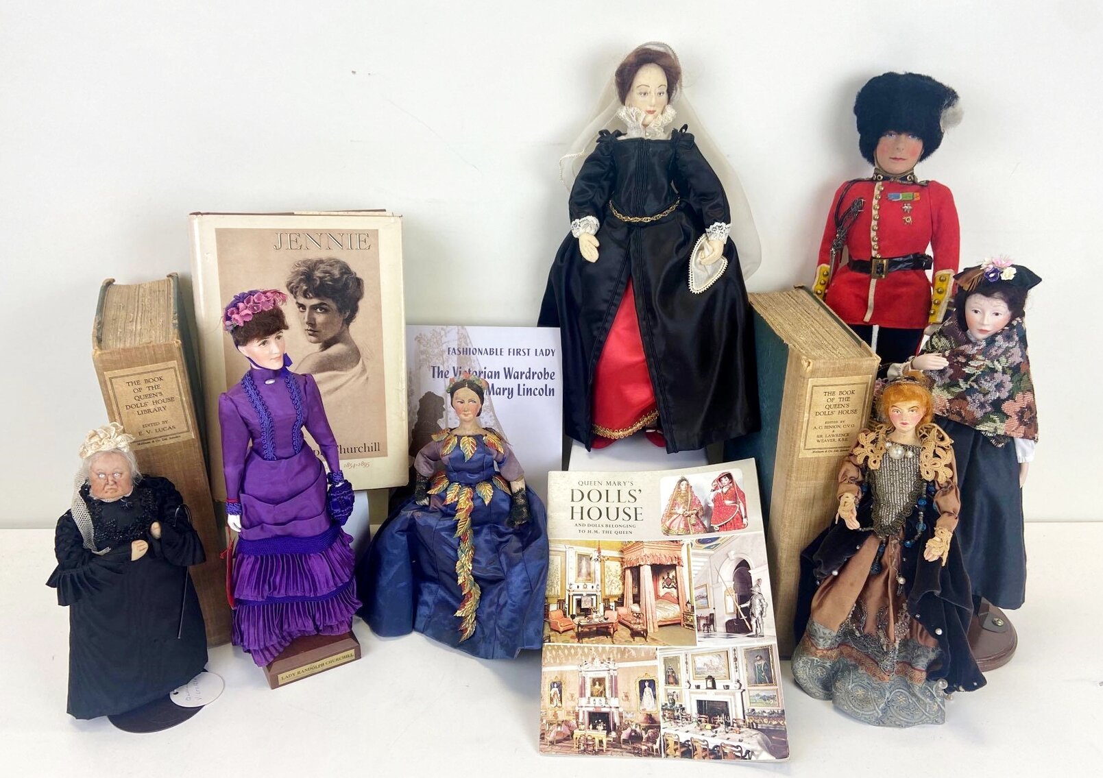 Image for Home & Decor | October 26, 2023 at 8:00 PM