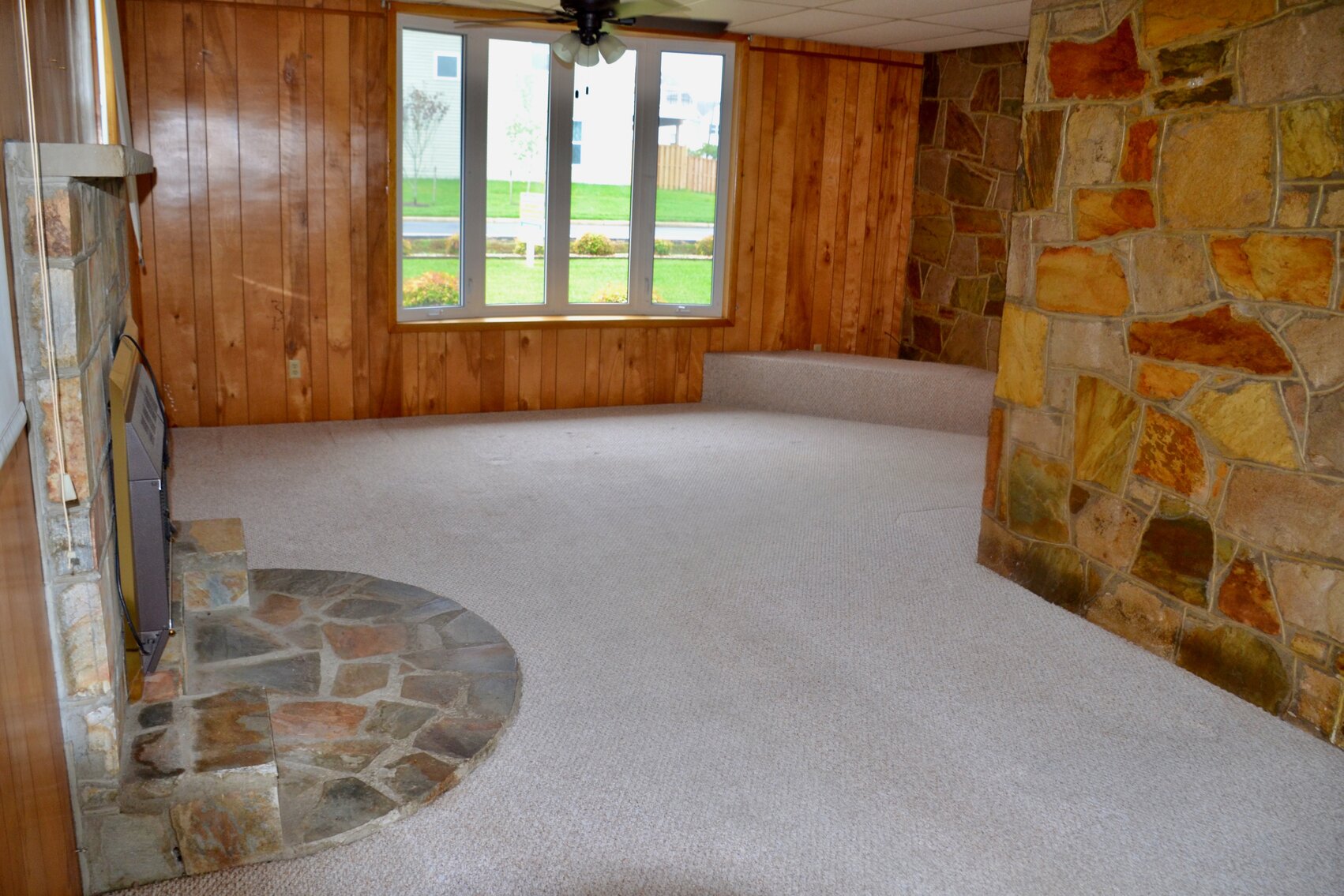 Image for 2 BR/1 BA Stone Home w/Large Detached 2 Bay Garage/Shop on .47 +/- Acres Only 1 Mile From I-95 in Stafford County, VA--SELLS to the HIGHEST BIDDER!!