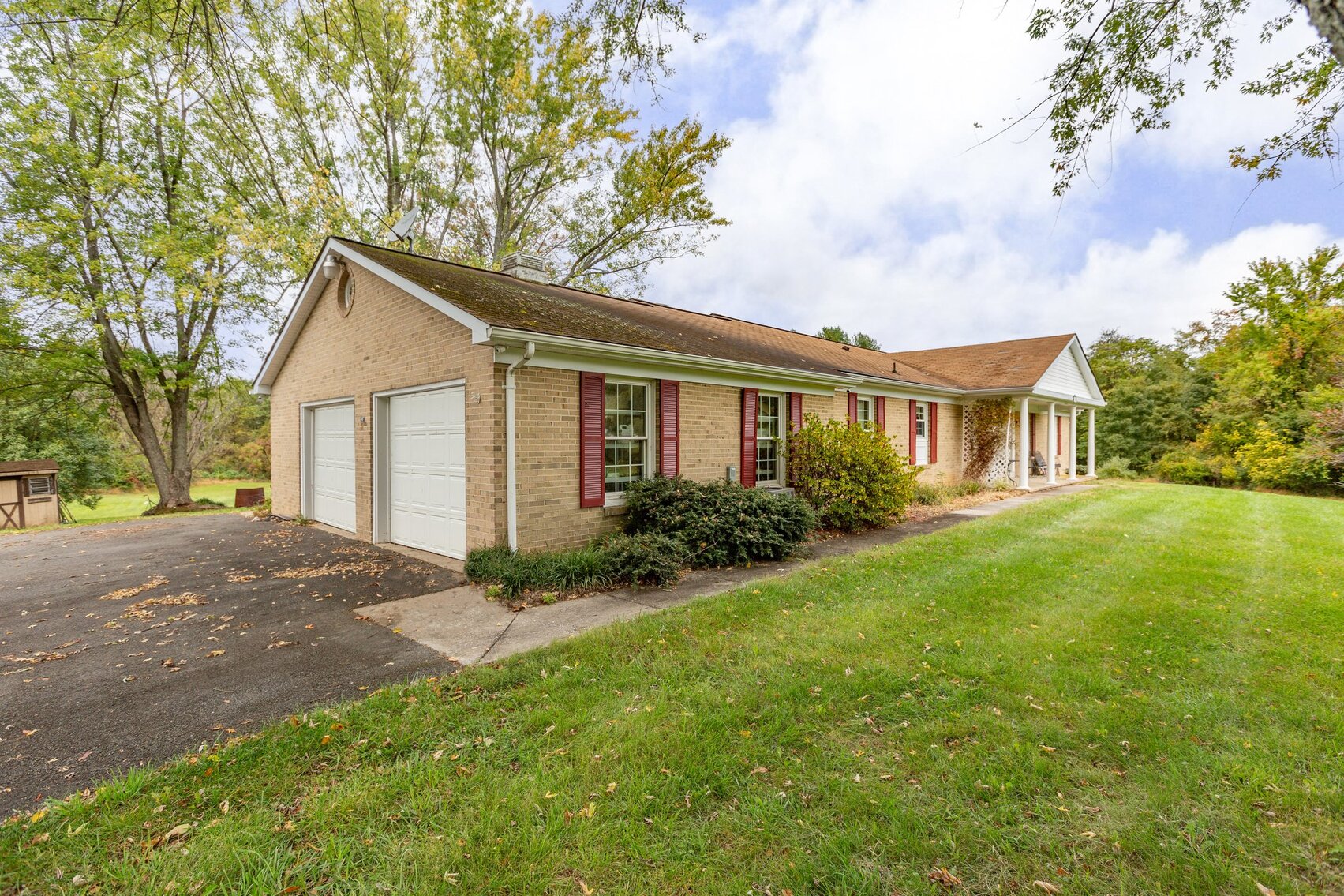 Image for SOLD! $858,000. 3 BR/2.5 BA Brick Home w/Garages/Shops on 27.3 +/- Acres -- Loudoun County, VA