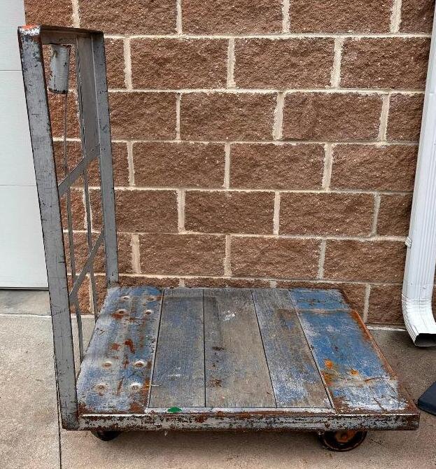 Image for GMC 16ft Box Truck, Chevy 4x4 Pickup w/ Boss V-Plow, Industrial Auction