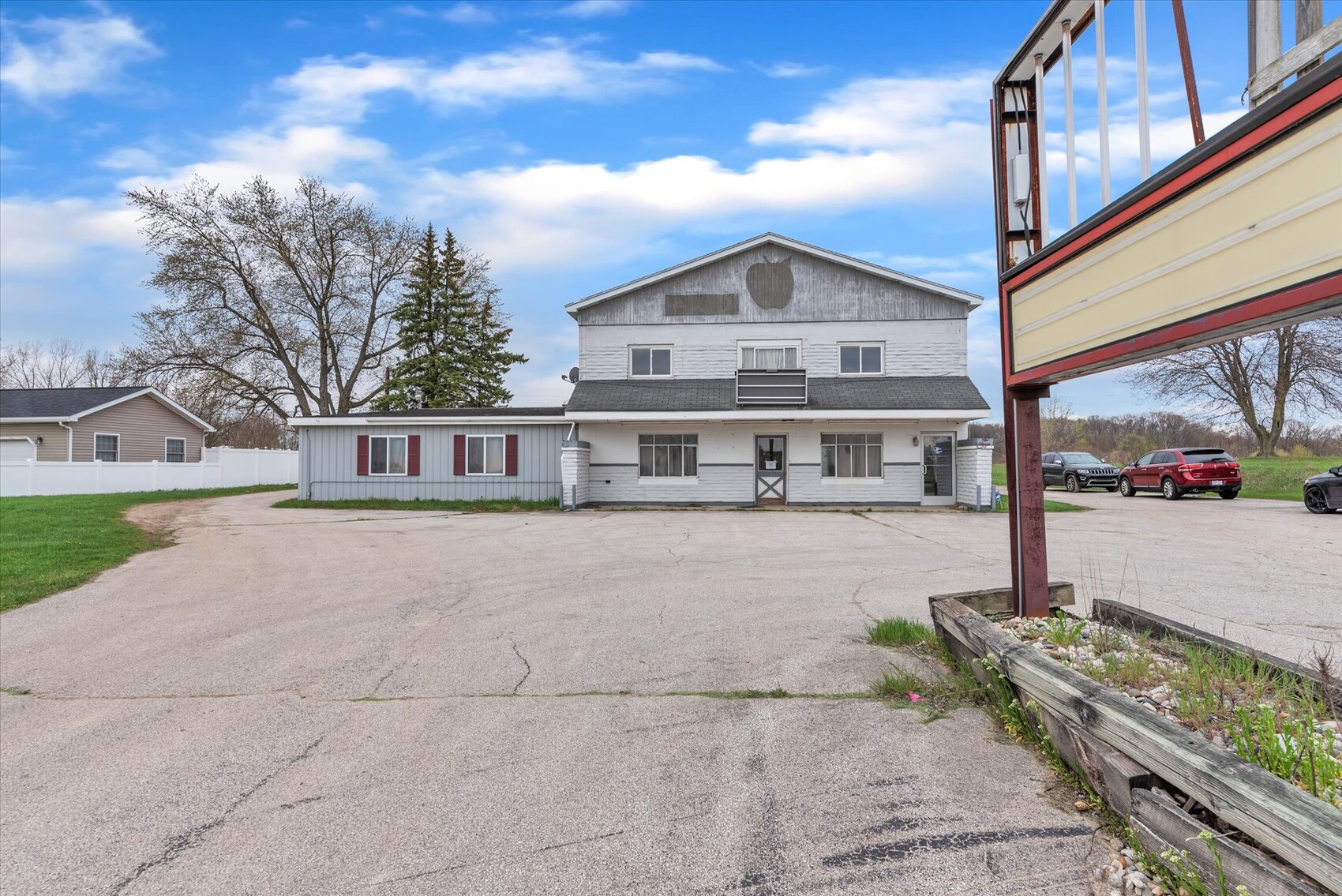 Image for MINIMUM BID AUCTION $499,000! 7062 S Adrian Hwy