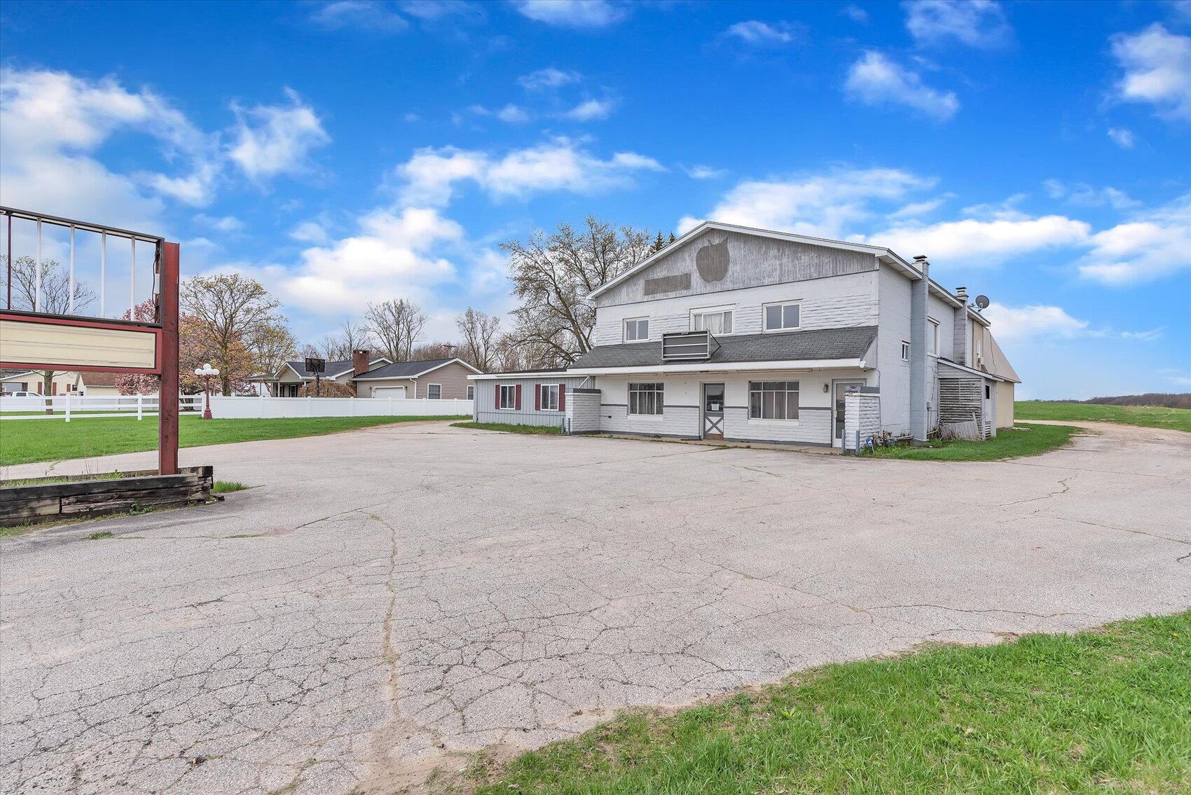 Image for MINIMUM BID AUCTION $499,000! 7062 S Adrian Hwy