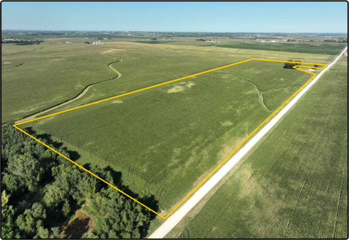 Image for Closed - Clayton/Delaware Co., IA - 599.01 Ac., m/l (010-2548)