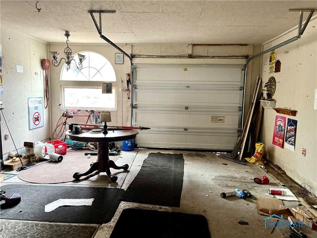 Image for MINIMUM BID AUCTION $69,000! 1351 Corry Ave