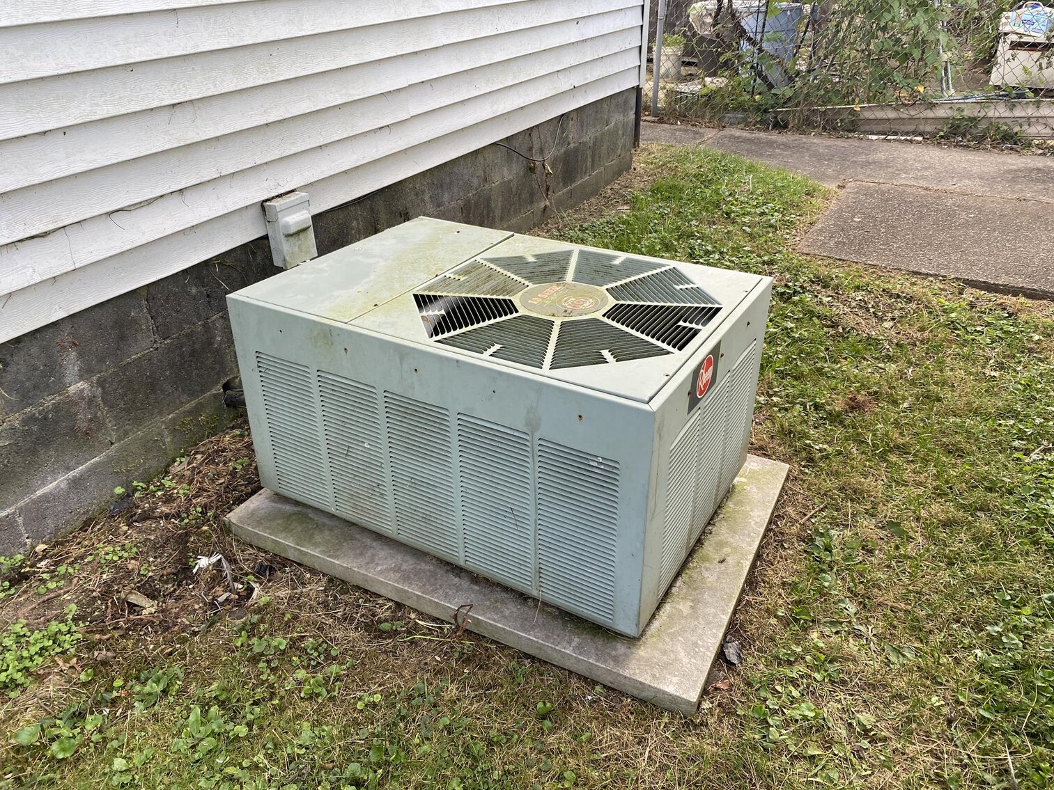 Image for SOLD $79,200 - Clean 3 Bedroom in Saint Albans