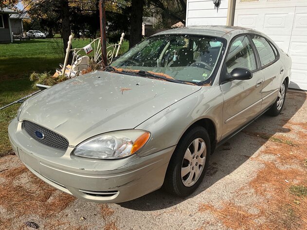 Image for (Monroe MI) Jewelry, Coins, Currency, Ford Taurus, Tools, Furniture (Albain Rd.)