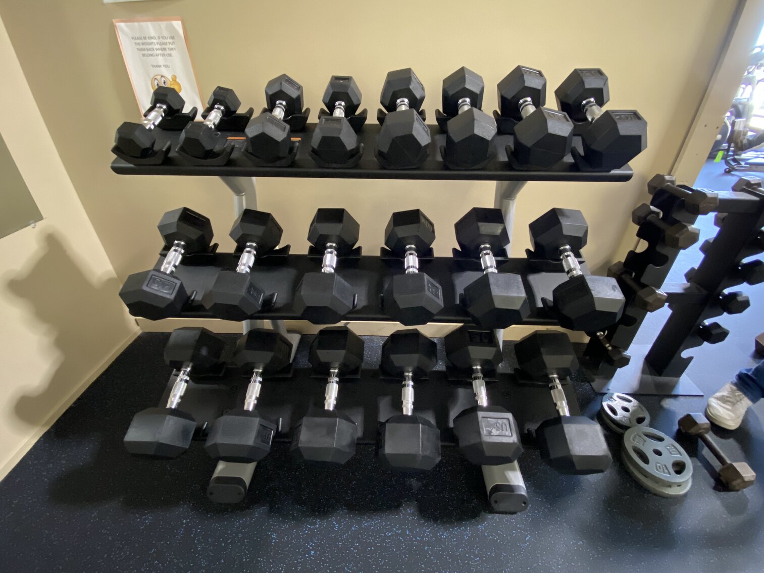 Image for Marietta, OH – YMCA Gym Equipment: Bikes, Ellipticals, Rowing Machines, Benches, and More! All Like NEW!