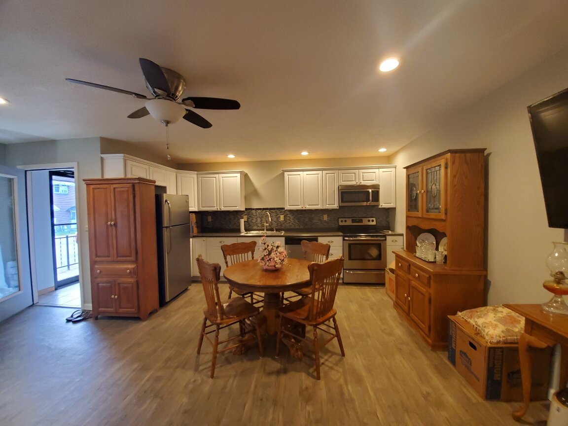 Image for SOLD $214,500 - Multi-Use Commercial Building in Vienna