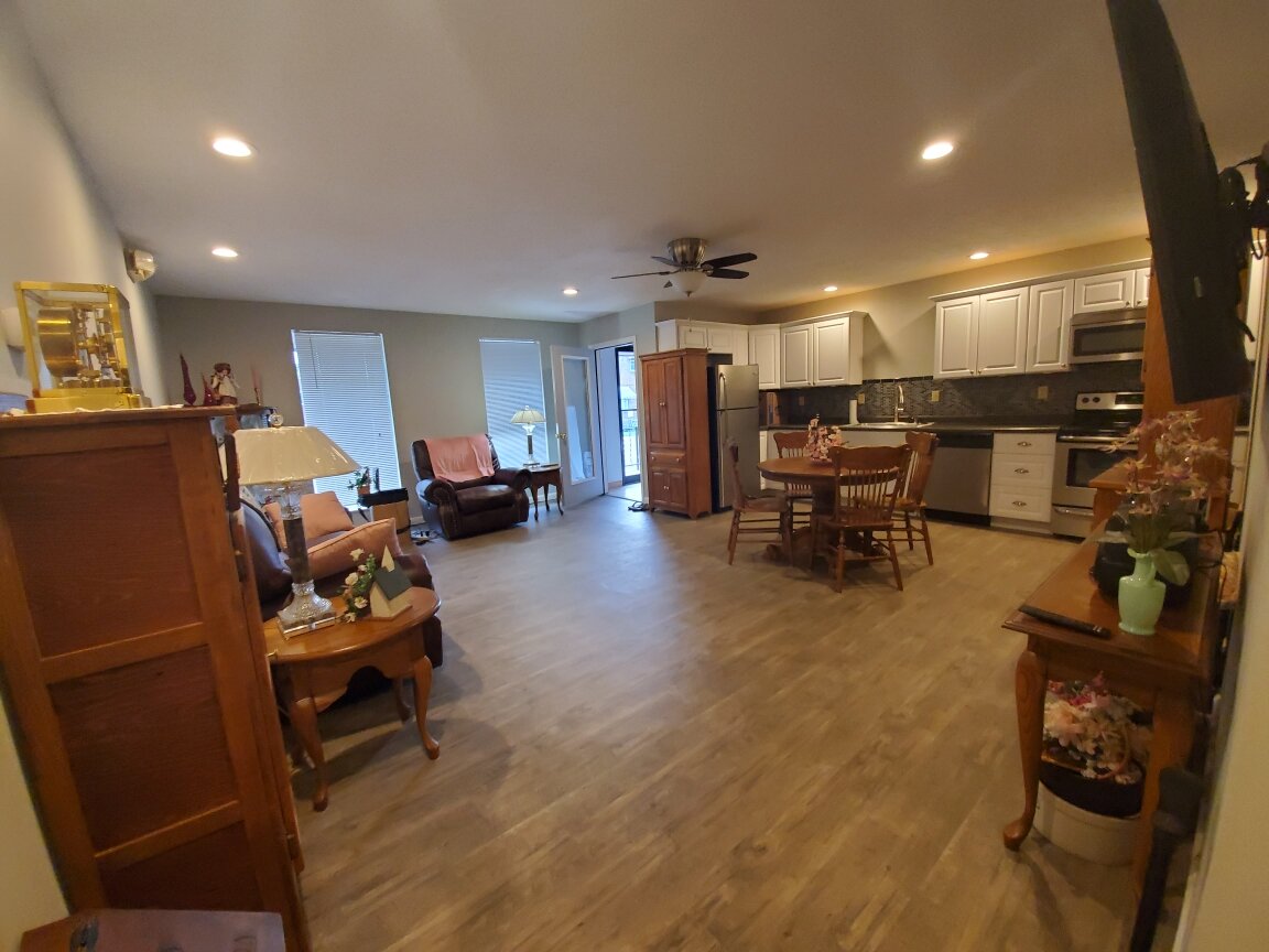 Image for SOLD $214,500 - Multi-Use Commercial Building in Vienna