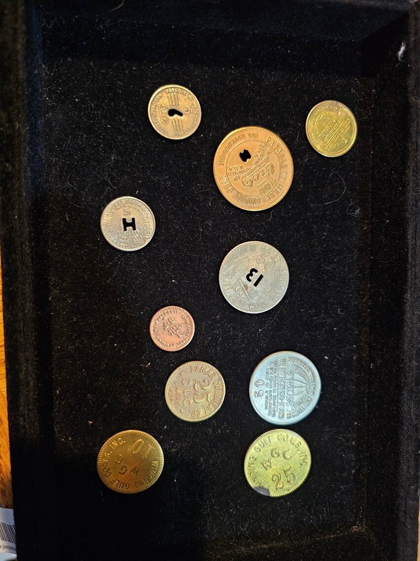 Image for Milton, WV – Vehicles, Tools, Antiques, Furniture, Coins, Case XX Knives, and more!