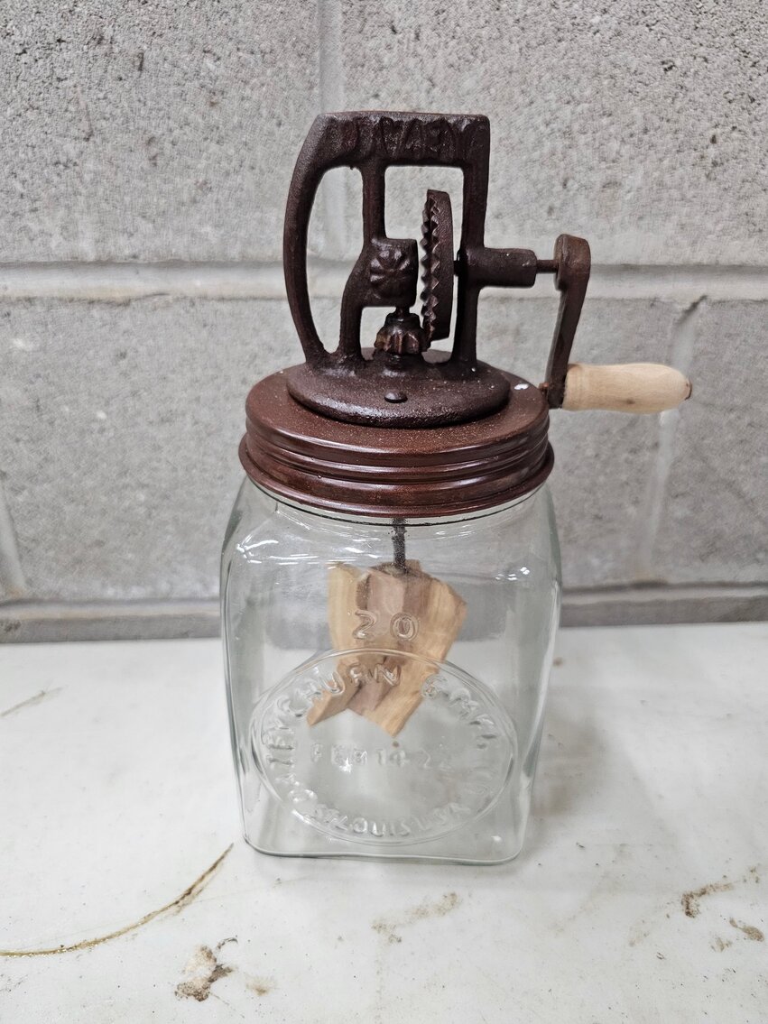 Image for Milton, WV – Vehicles, Tools, Antiques, Furniture, Coins, Case XX Knives, and more!