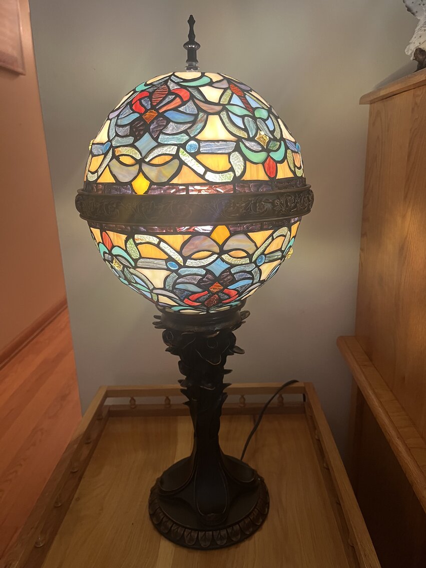 Image for Charleston, WV – Amish Furniture, Collectibles, Home Decorations, and More!