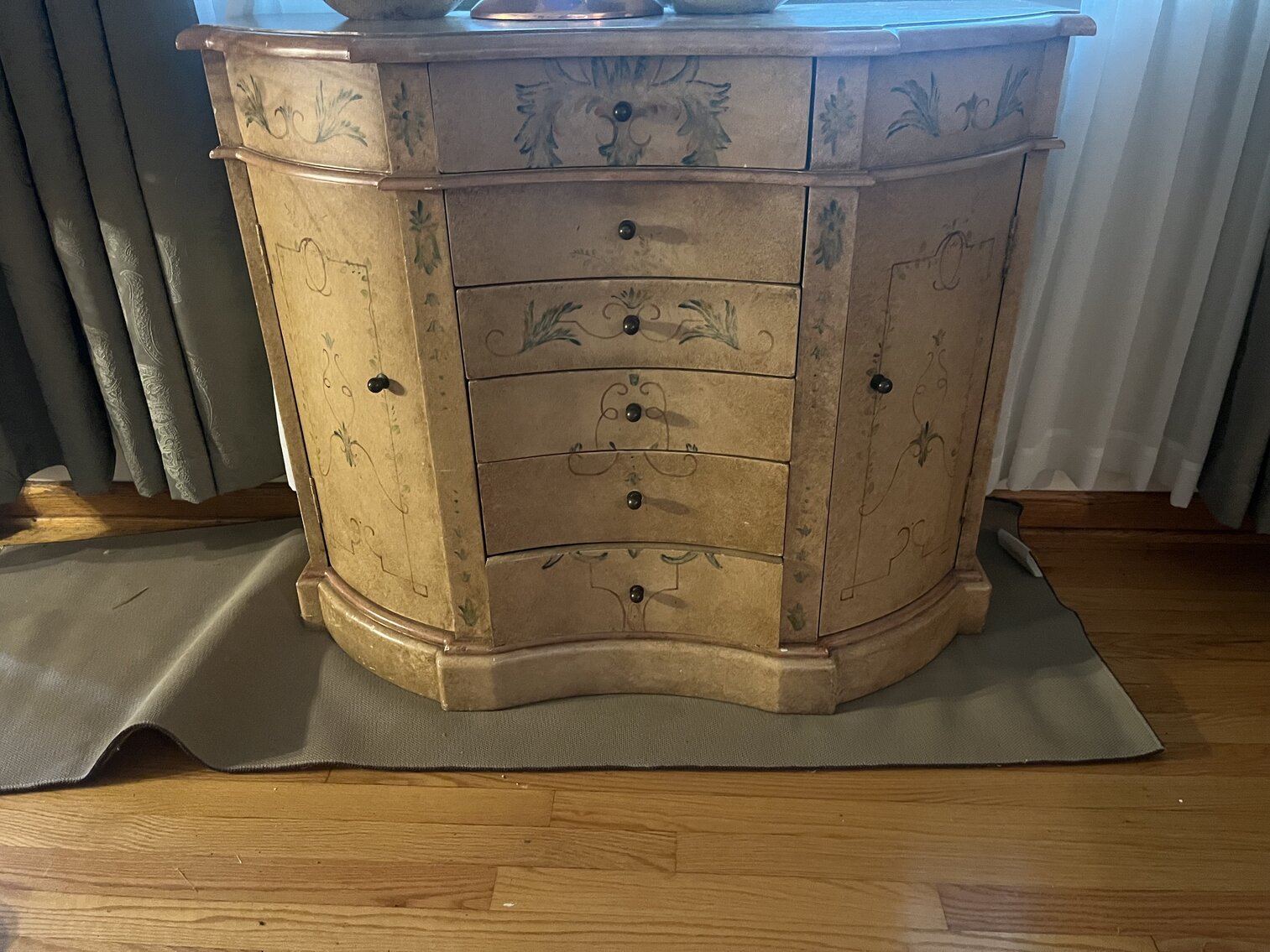 Image for Charleston, WV – Amish Furniture, Collectibles, Home Decorations, and More!