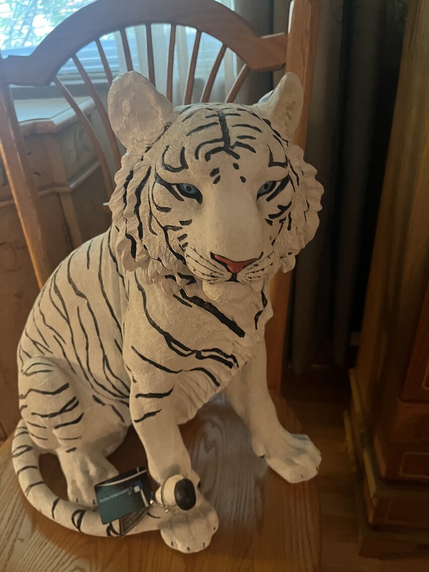 Image for Charleston, WV – Amish Furniture, Collectibles, Home Decorations, and More!