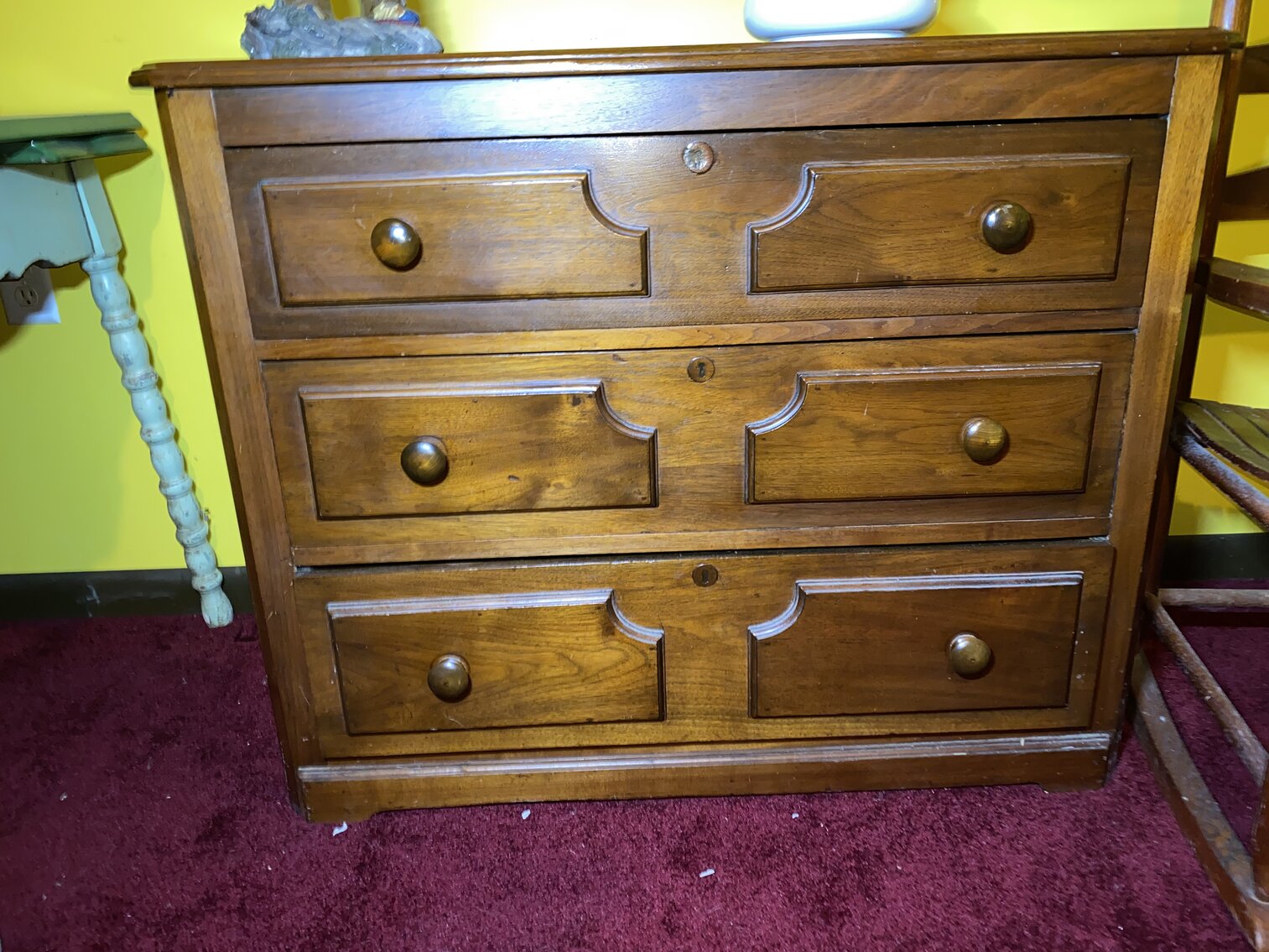 Image for Mannington, WV – Glassware, Antiques, Collectibles, Furniture, Household Goods, and More!