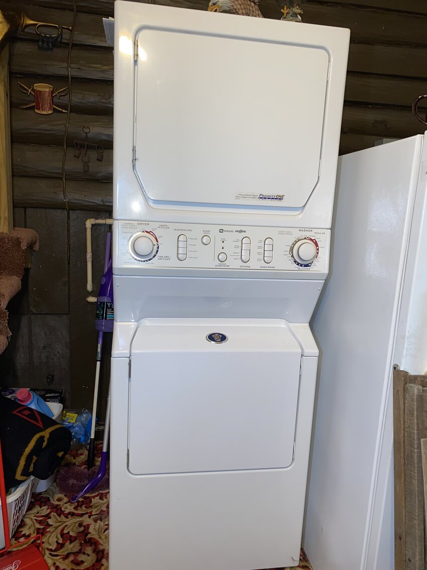 Image for Mannington, WV – Glassware, Antiques, Collectibles, Furniture, Household Goods, and More!