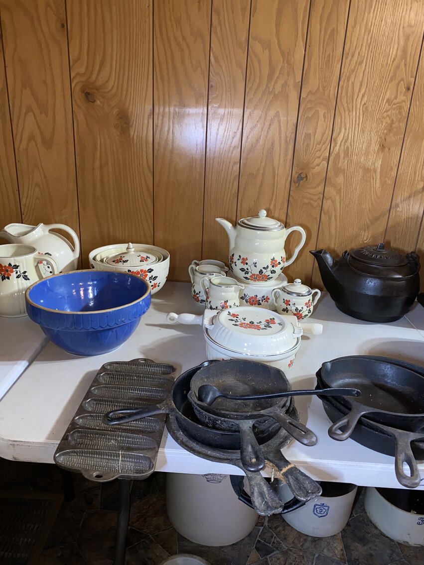 Image for Mannington, WV – Glassware, Antiques, Collectibles, Furniture, Household Goods, and More!