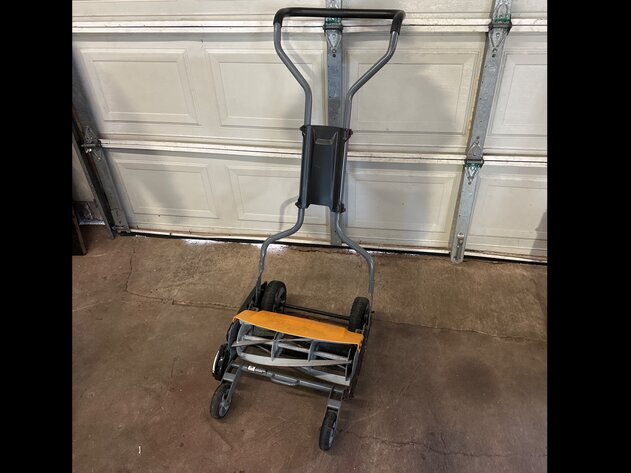 Image for Maple Leaf Circle Auction