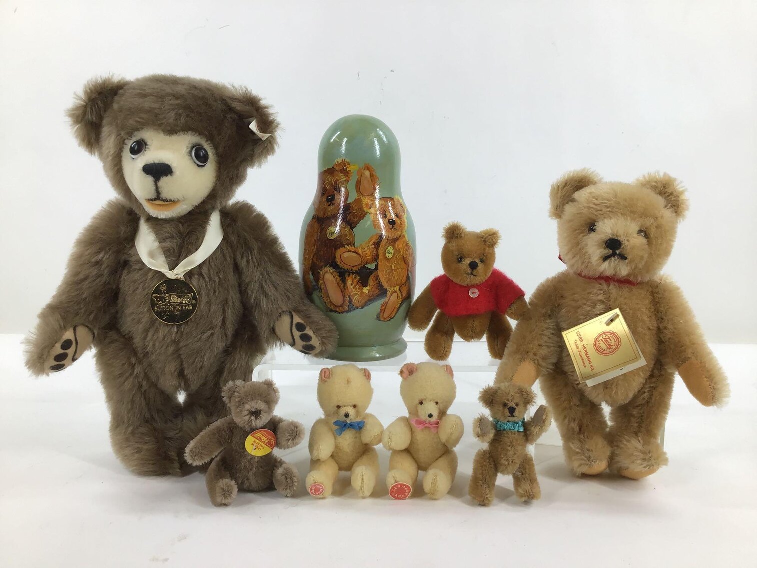 Image for Dolls | Modern, Collectible, Bisque Dolls and Body Parts | November 21, 2023 at 8:00 PM