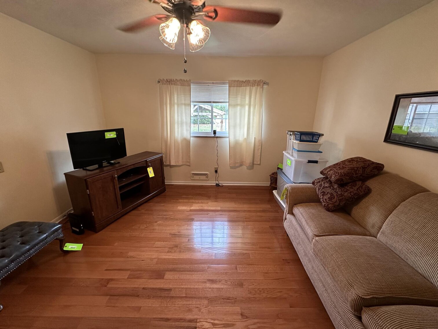 Image for SOLD $181,500 - Spacious 3 Bedroom Brick Ranch in Saint Albans