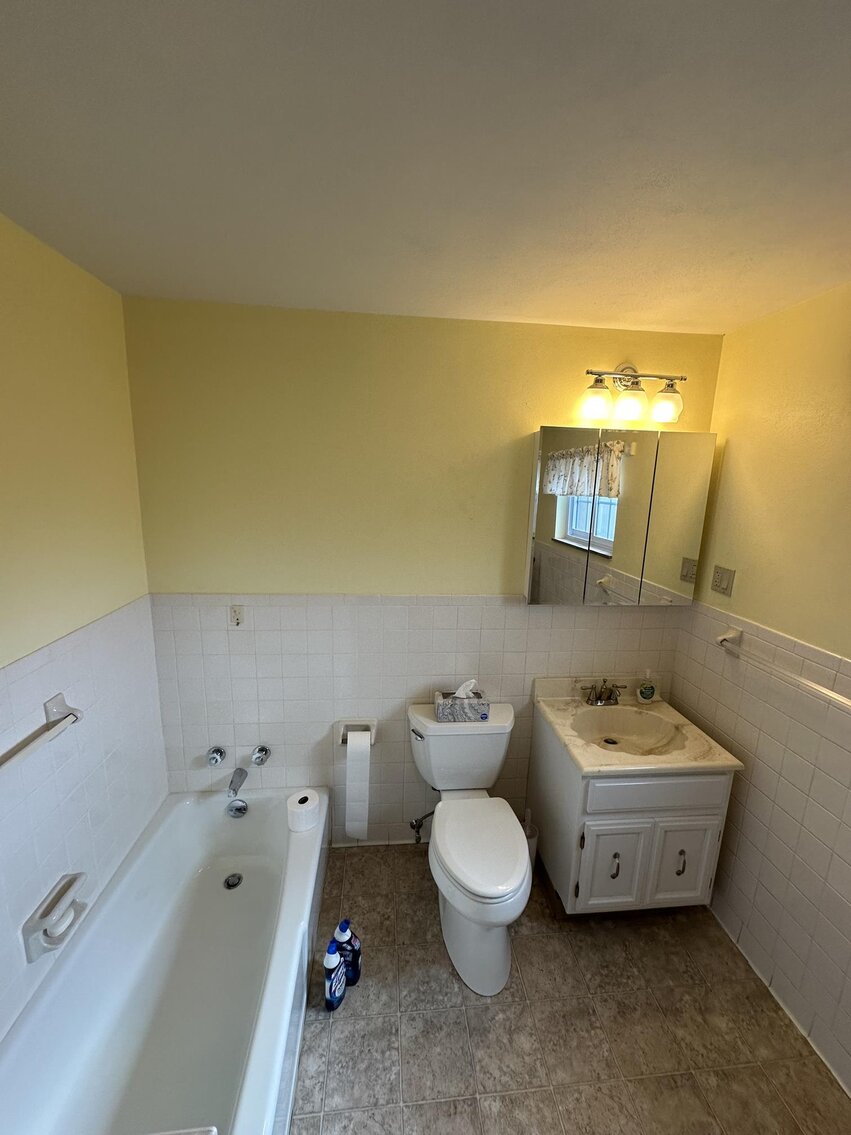 Image for SOLD $181,500 - Spacious 3 Bedroom Brick Ranch in Saint Albans