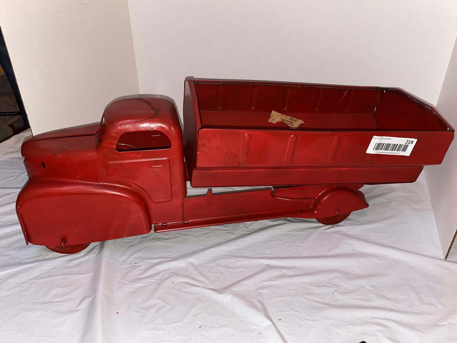 Image for Flemington:  Interesting Assortment of Antiques & Collectibles