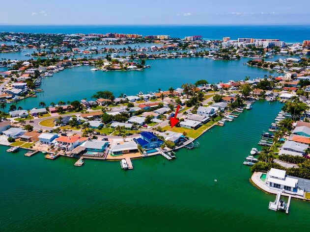 Image for 320 176TH AVENUE CIR