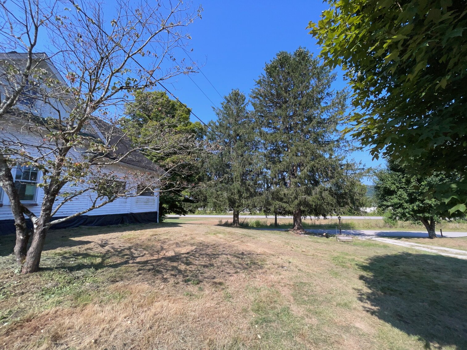 Image for 3 Bedroom Farmhouse with Multiple Outbuildings in Lesage