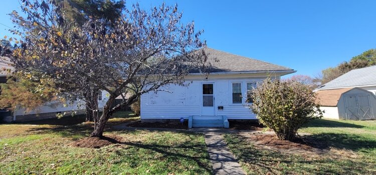 Image for 2 Bedroom, 1.5 Bathroom Online Only Auction