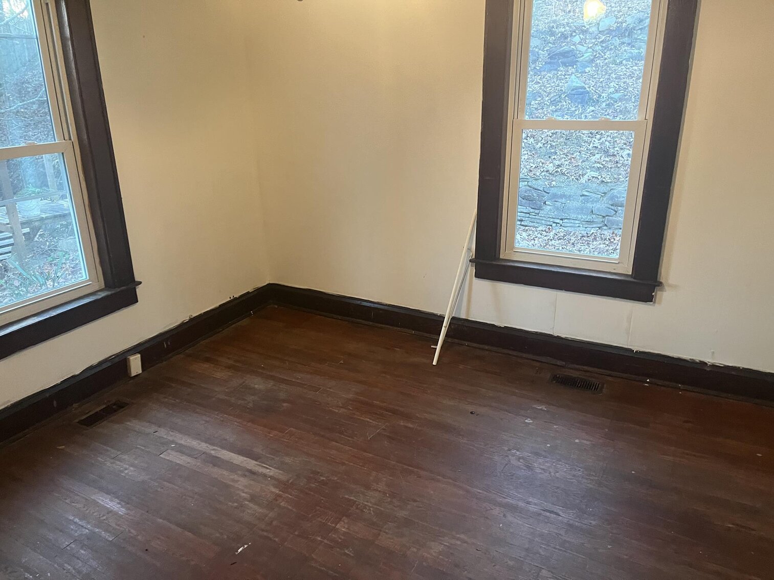 Image for SOLD $35,200 - 3 Bedroom in Charleston Selling to the Highest Bidder