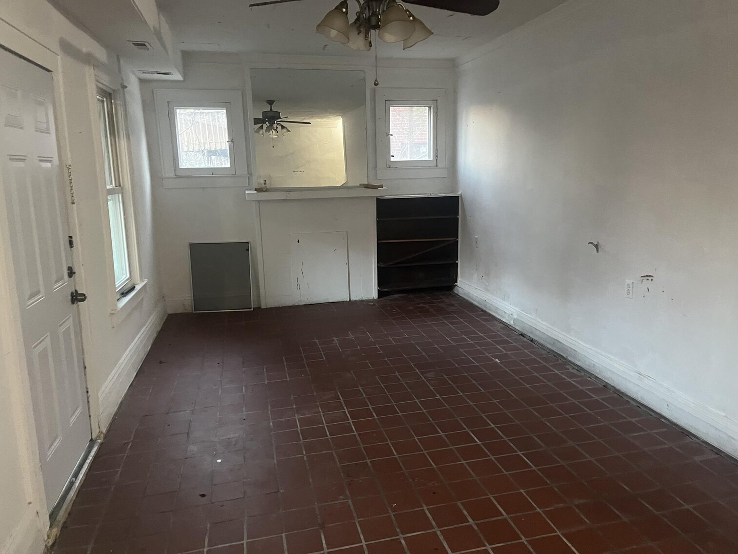 Image for SOLD $35,200 - 3 Bedroom in Charleston Selling to the Highest Bidder