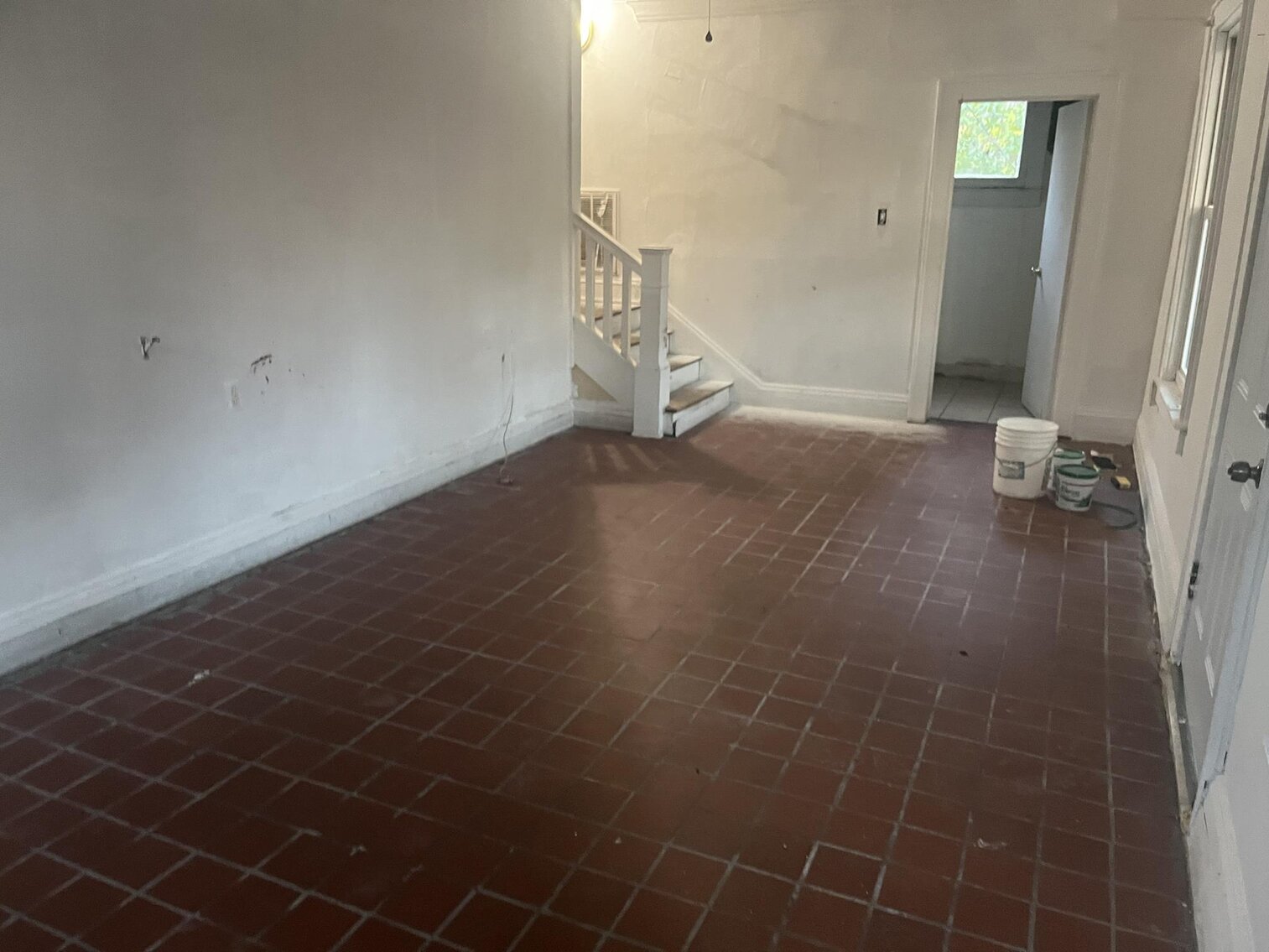 Image for SOLD $35,200 - 3 Bedroom in Charleston Selling to the Highest Bidder