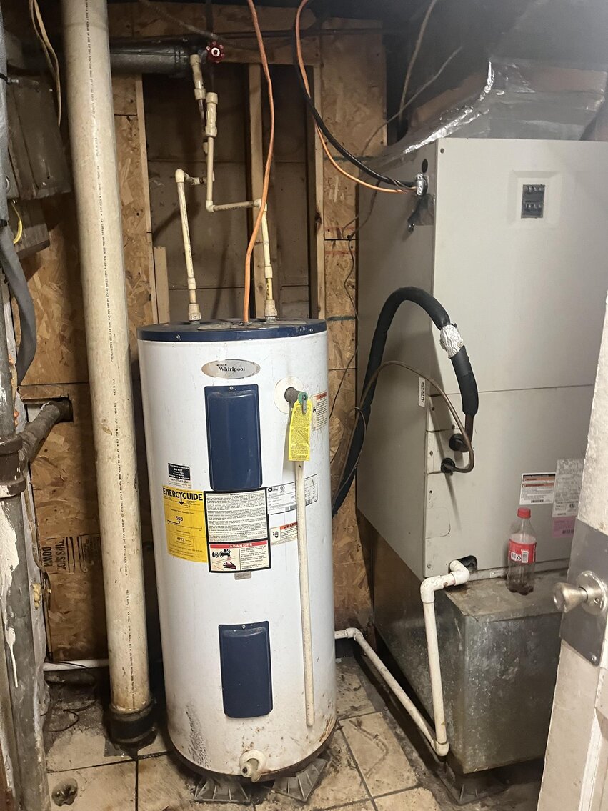 Image for SOLD $35,200 - 3 Bedroom in Charleston Selling to the Highest Bidder