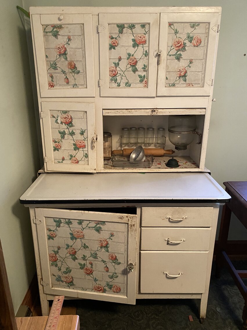 Image for Morgantown, WV – Estate of Lela Brooks Bailey: Furniture, Glassware, Collectibles, Stoneware, and More!