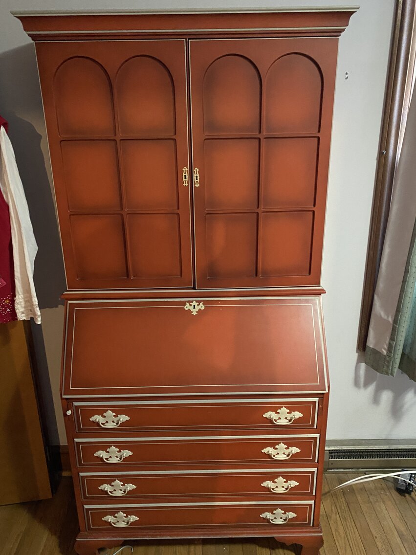 Image for Morgantown, WV – Estate of Lela Brooks Bailey: Furniture, Glassware, Collectibles, Stoneware, and More!